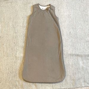 Kyte Baby 1.0 tog Sleepsack in Clay